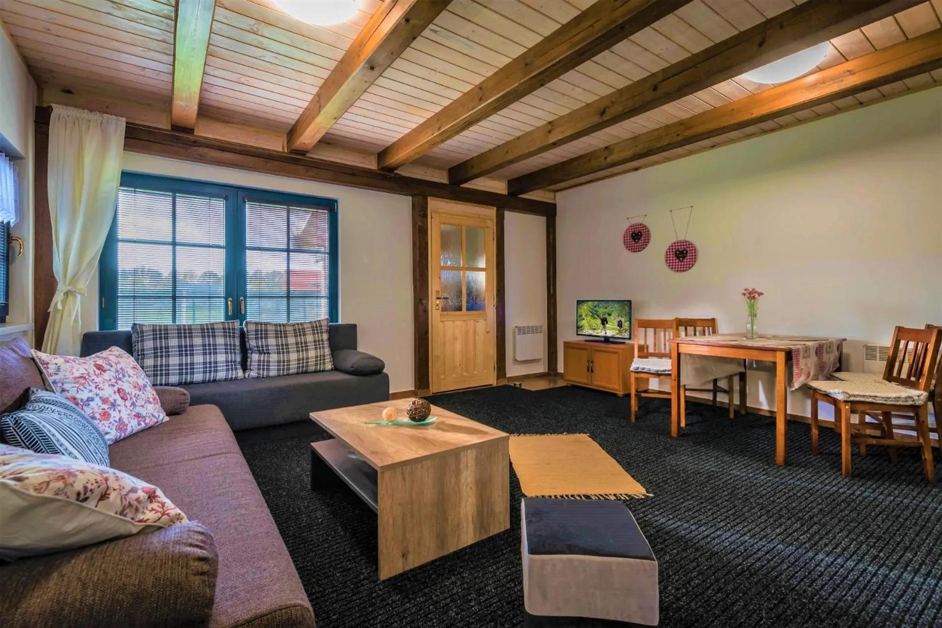 Piemonti Besenova Apartment ภายนอก รูปภาพ