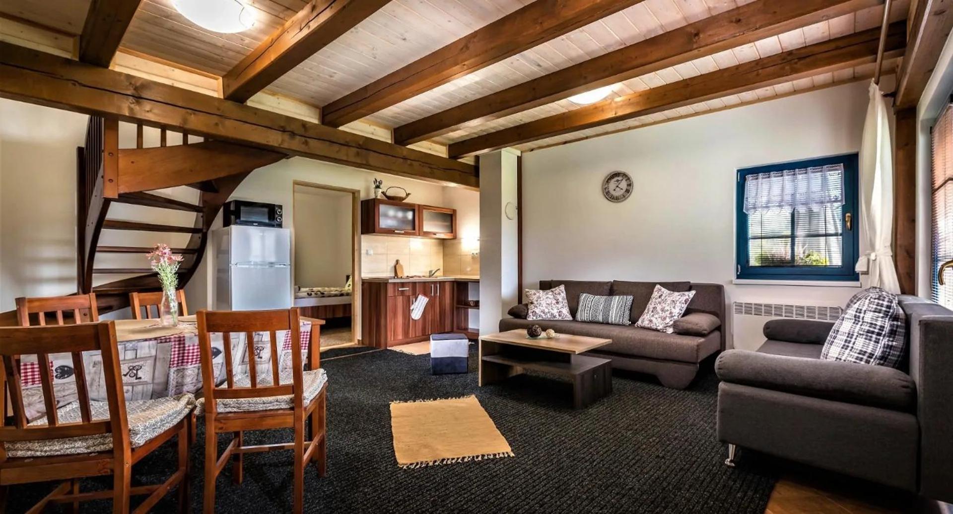 Piemonti Besenova Apartment ภายนอก รูปภาพ
